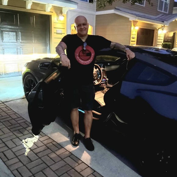 Profile Picture of Joseph Paulino (@jpaulinousa) on Poshmark