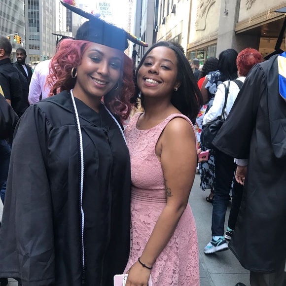 Profile Picture of Violeta Ortiz (@violeta0464) on Poshmark