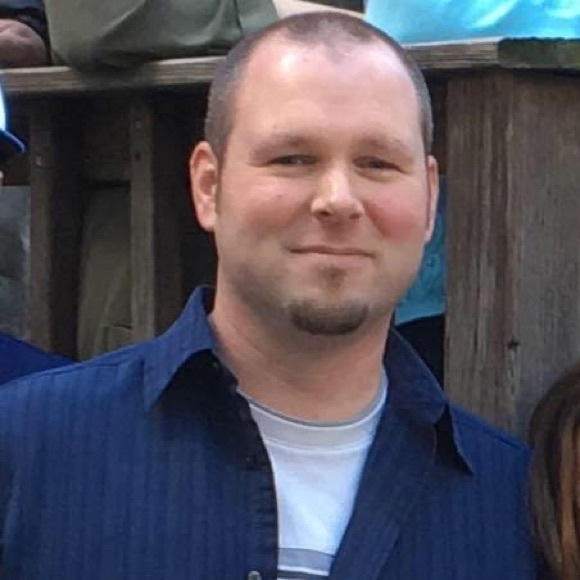 Profile Picture of Andrew Collett (@pneumalineal) on Poshmark