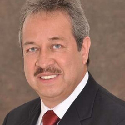 Profile Picture of Julio Torres Jimenez (@juliusquirinali) on Twitter