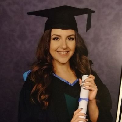 Profile Picture of Eleni Charalambous (@eleni_c22) on Twitter