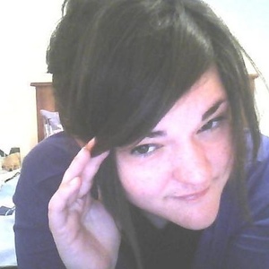 Profile Picture of Laura Keatley (@captain_lawrahh) on Myspace