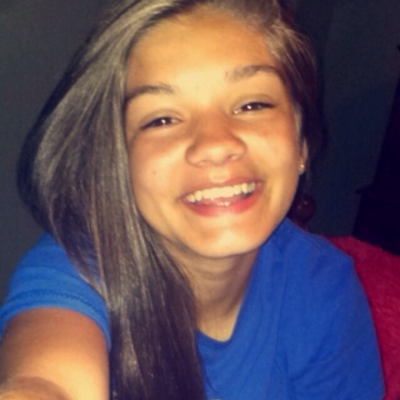 Profile Picture of Kylie Rector (@kylierector9) on Poshmark