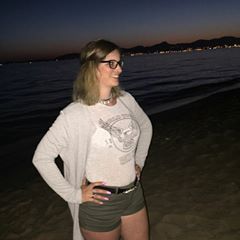Profile Picture of Larissa Popp (@larissapopp7) on Tiktok
