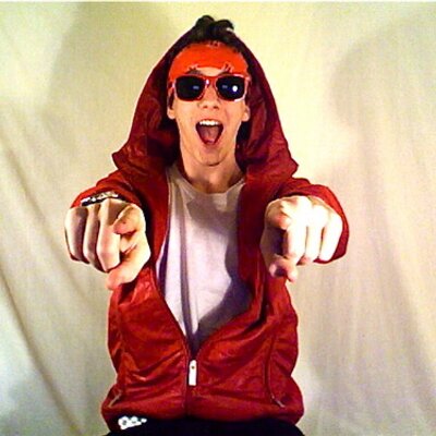 Profile Picture of Caleb Savage (@HeeLeeB) on Twitter