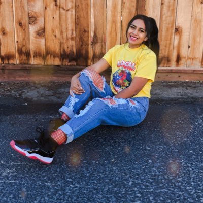 Profile Picture of Jen A.  🇵🇪 (@anton_618) on Twitter