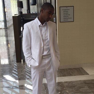 Profile Picture of Aaron Weekes (@Aaron_PTC) on Twitter