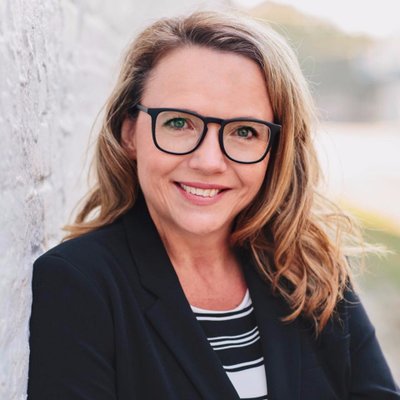 Profile Picture of Jennifer Ivy Weaver (@jweaverestates) on Twitter