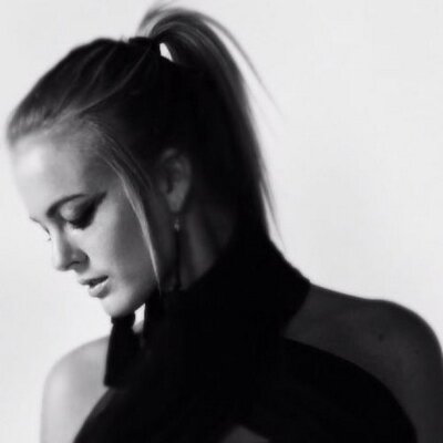Profile Picture of Jessica Holliday (@jholliday8) on Twitter