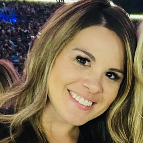 Profile Picture of Jeannine Cassettari (@jcassettari) on Pinterest