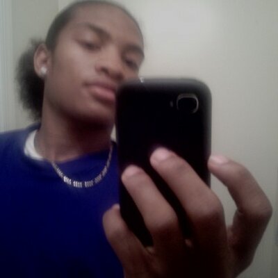 Profile Picture of Darius Parham (@Dee_ridin_solo) on Twitter