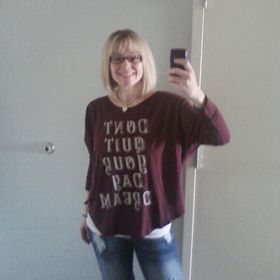 Profile Picture of Ashlee Kemper (@ashleekemper) on Pinterest