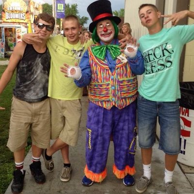 Profile Picture of Zach Schindler (@zachshindler) on Twitter