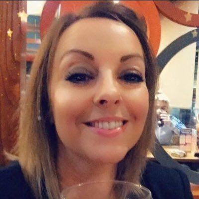 Profile Picture of Karen Cooper (@KayKoops) on Twitter