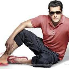 Profile Picture of Ruby Mirza (@rubymirza2) on Twitter