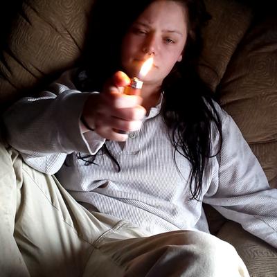 Profile Picture of Haley Gensmer (@makeitome) on Twitter