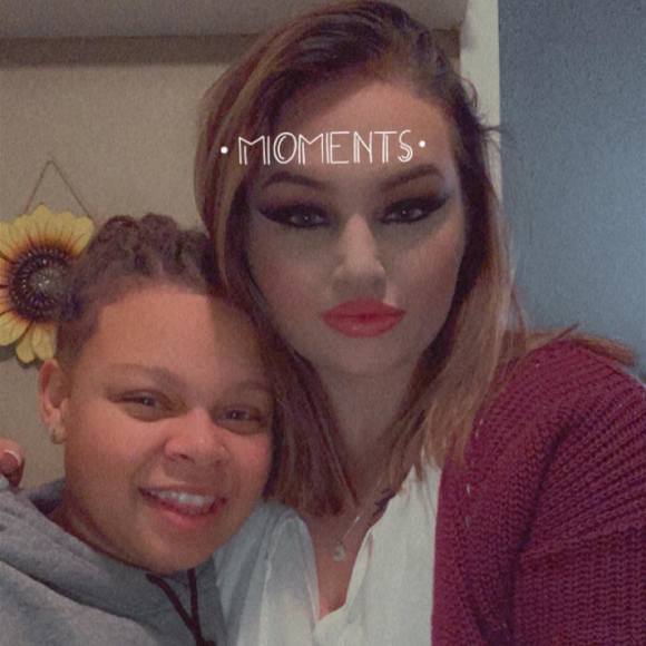 Profile Picture of Katelyn Hunt (@katelynhunt00) on Poshmark