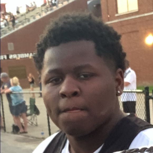 Profile Picture of Cameron Lattimore (@camlatt08) on Poshmark