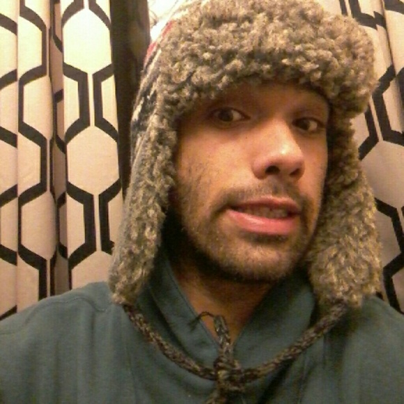 Profile Picture of Kenneth Suarez (@thespaced) on Poshmark