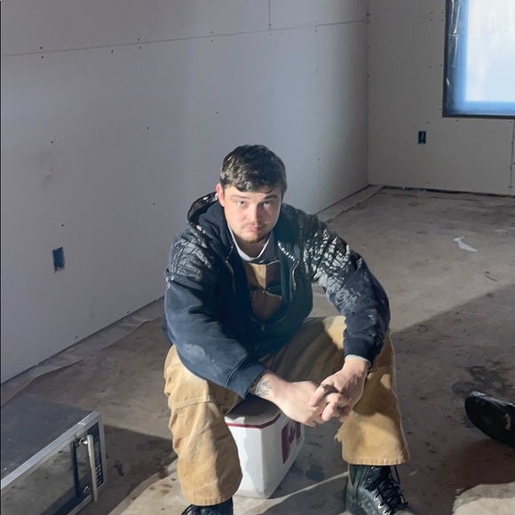 Profile Picture of Scott Martens (@scottmartens) on Poshmark