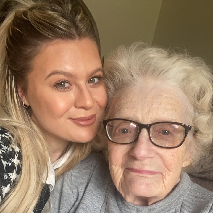 Profile Picture of Jess and Norma (@jessandnorma) on Tiktok