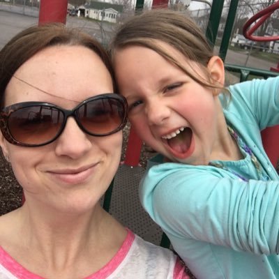Profile Picture of Angela Hacker (@hackea04) on Twitter