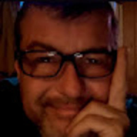 Profile Picture of Robert Nalezinski (@sgtski) on Poshmark