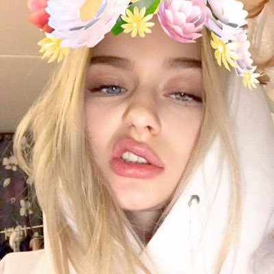 Profile Picture of Issa Joke (@CAROLINE4DEATH) on Twitter