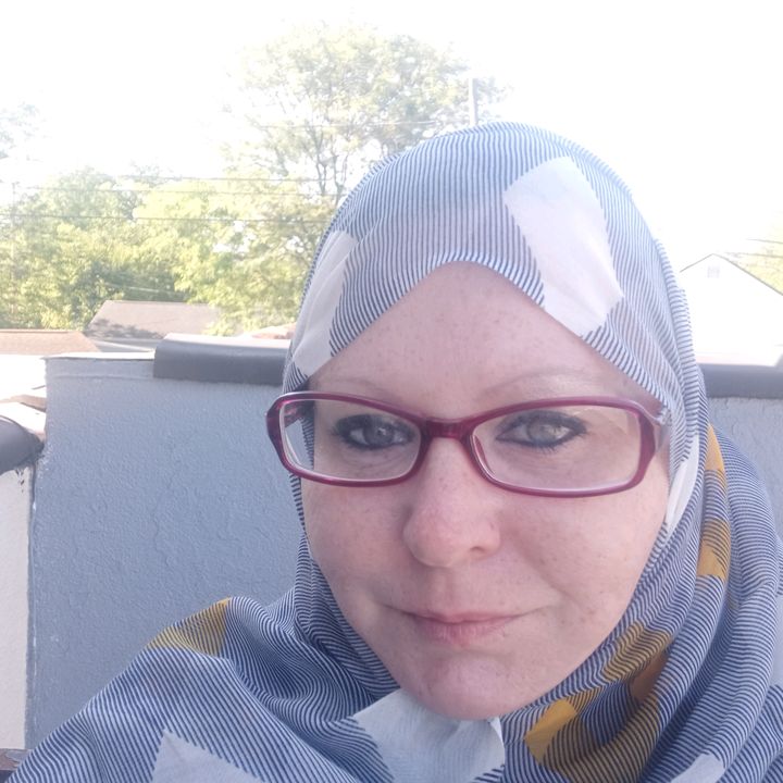 Profile Picture of Stevie Vall (@xpickledpixiepainx) on Tiktok