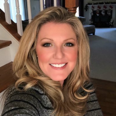 Profile Picture of Leslie Quinn (@leslielquinn) on Twitter