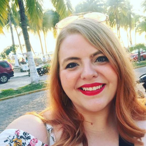 Profile Picture of Melissa Hruza (@mhruza01) on Poshmark