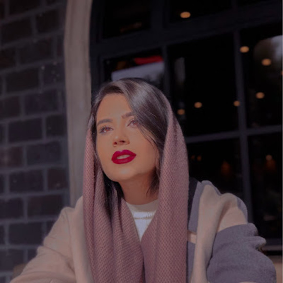 Profile Picture of Nasim Nasim (@nasimn660) on Poshmark