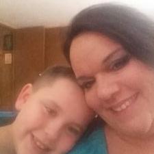 Profile Picture of Kim Crowe (@kimcrowe9) on Twitter