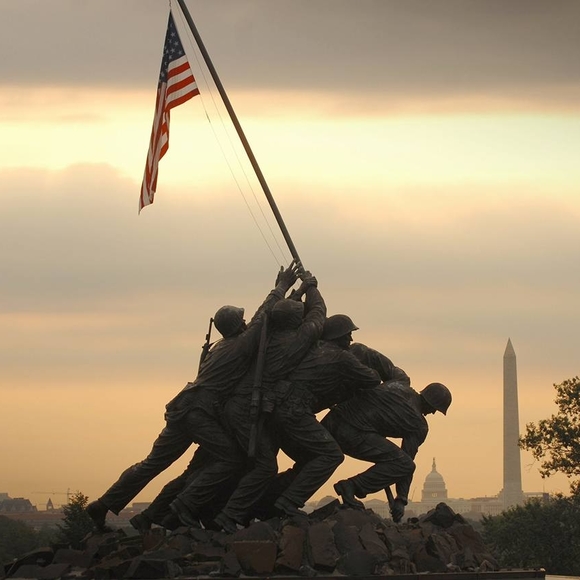 Profile Picture of Michael Seaberg (@mjseaberg1025) on Poshmark