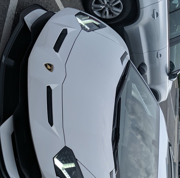 Profile Picture of Alexander Becker (@alexanderbecker) on Poshmark