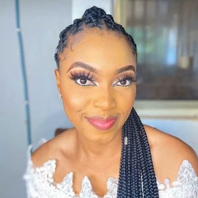 Profile Picture of Lori Amaka (@iamLori_gee) on Twitter