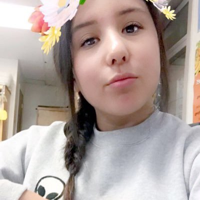 Profile Picture of Cristal Perez (@cristalperez03) on Twitter