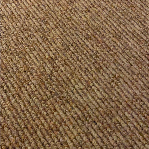 Profile Picture of Quoc Tran (@luong44111) on Poshmark