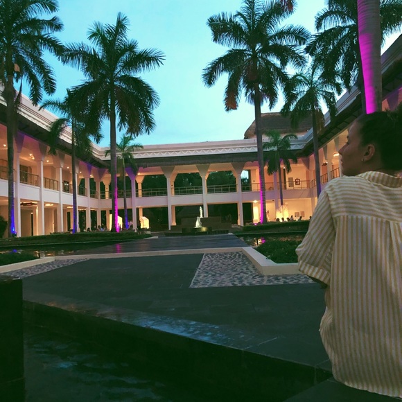 Profile Picture of Alexa Fernandez (@alexa7789) on Poshmark