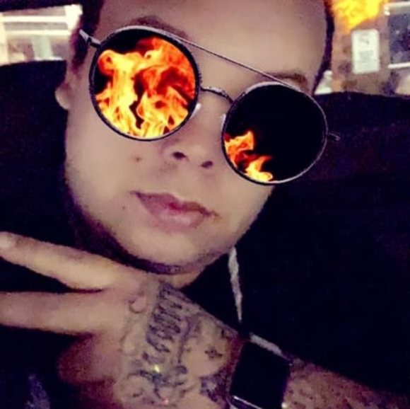 Profile Picture of Joey Fraser (@joey_fraser) on Poshmark