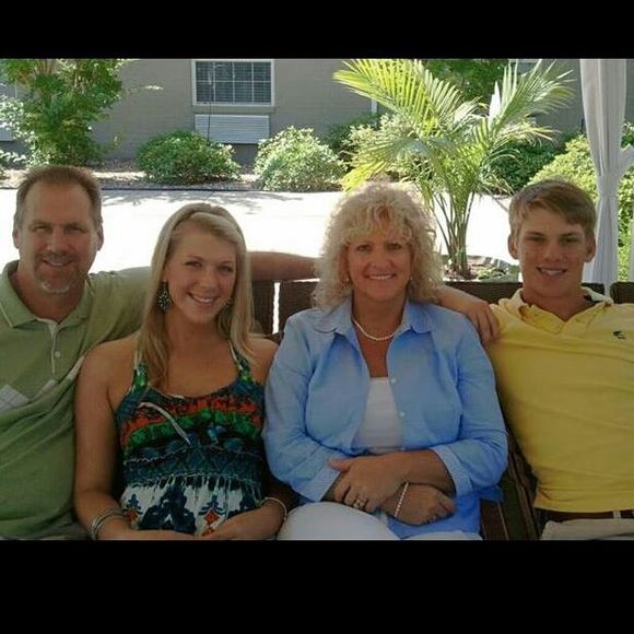 Profile Picture of Danny Garner (@dannygarner1020) on Poshmark