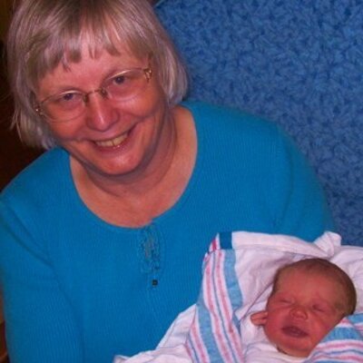 Profile Picture of Margaret Warren (@1stbirthday) on Twitter