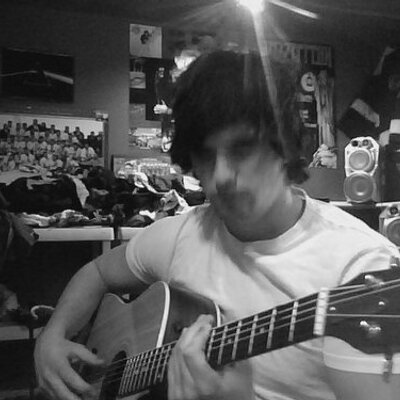 Profile Picture of Tyler Simpson (@simmer19) on Twitter