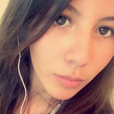 Profile Picture of Esmeralda Estrada (@EstradaEsie) on Twitter