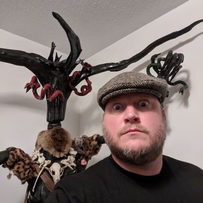 Profile Picture of Robert Lowry (@gonzobuddy) on Twitter