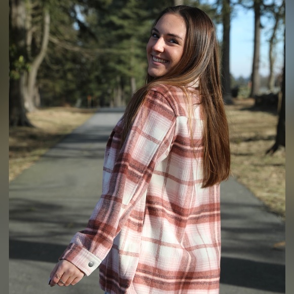 Profile Picture of Gianna Cuttitta (@giannacuttitta) on Poshmark