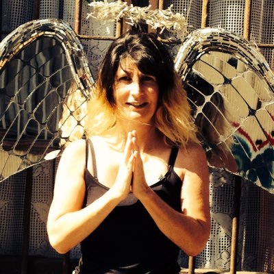 Profile Picture of Cristina Goyeneche (@cristigoyeneche) on Twitter