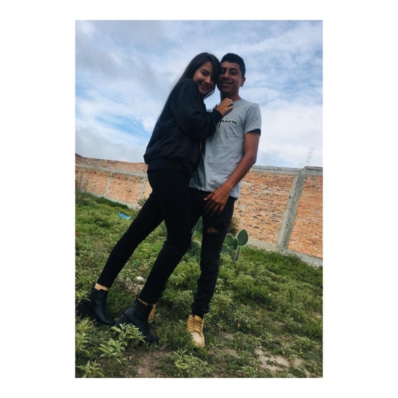 Profile Picture of Yuriel Martinez (@yurimtz324) on Poshmark