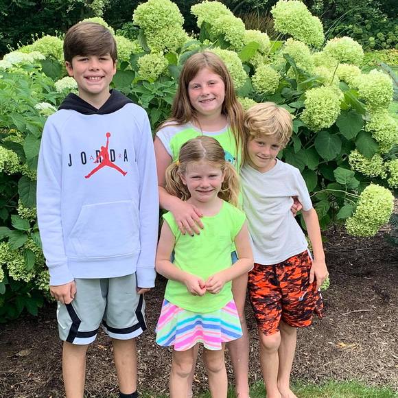 Profile Picture of Tim Hoffman (@hoffer37) on Poshmark