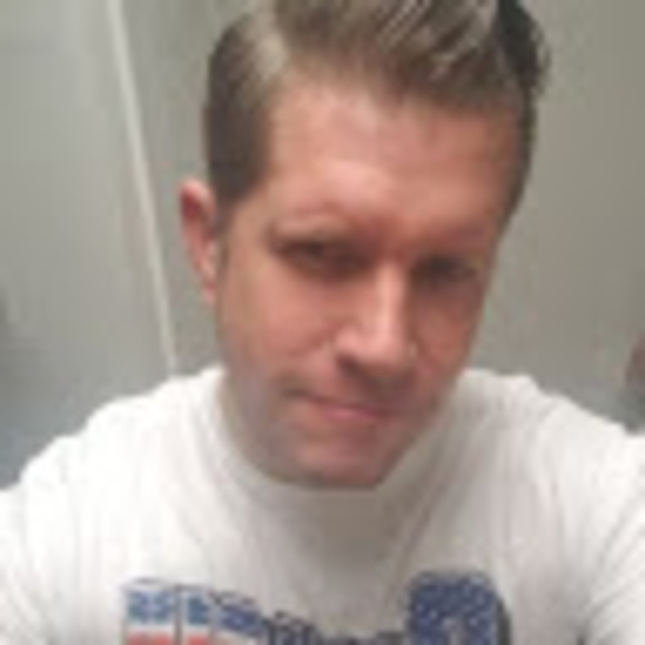 Profile Picture of Sean Shannon (@seanpshannon33) on Poshmark